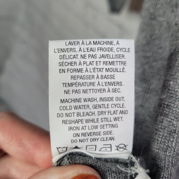 Cute Reitmans sweater dress with dog pattern - Picture 6 of 7